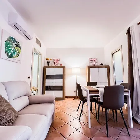 Morante House